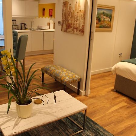 Cambridge City Apartments Экстерьер фото