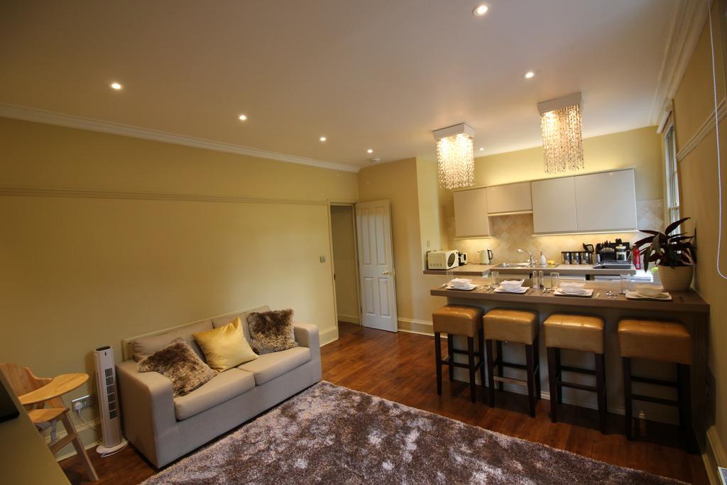 Cambridge City Apartments Экстерьер фото
