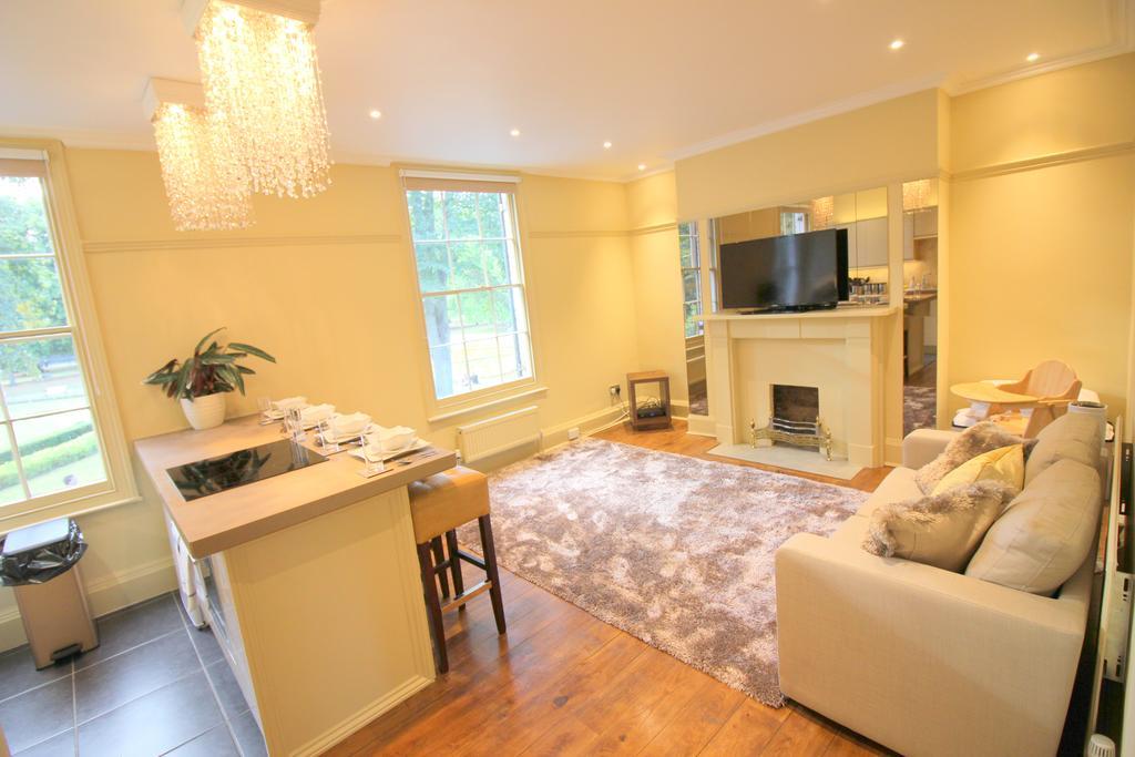 Cambridge City Apartments Экстерьер фото
