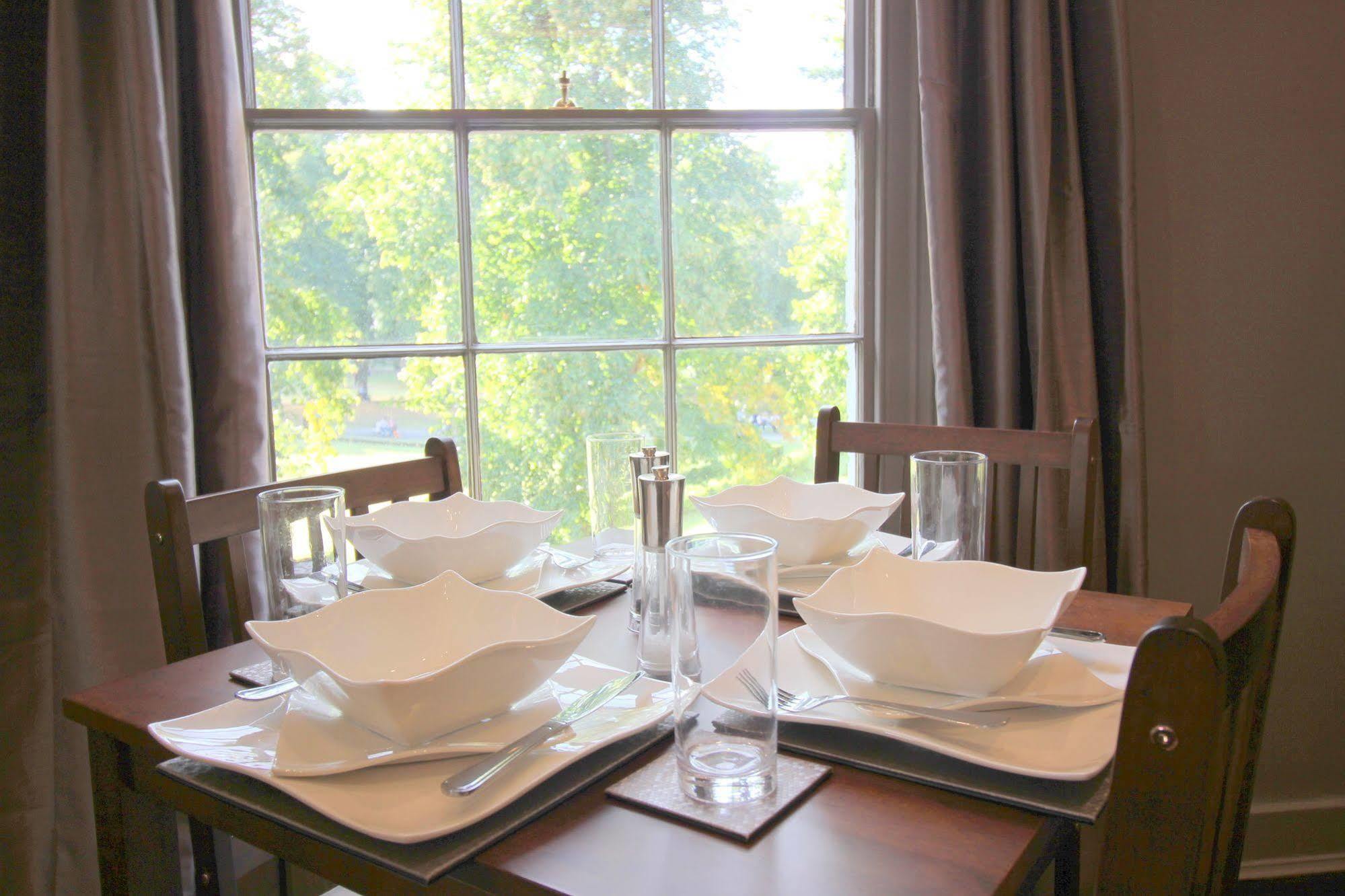 Cambridge City Apartments Экстерьер фото