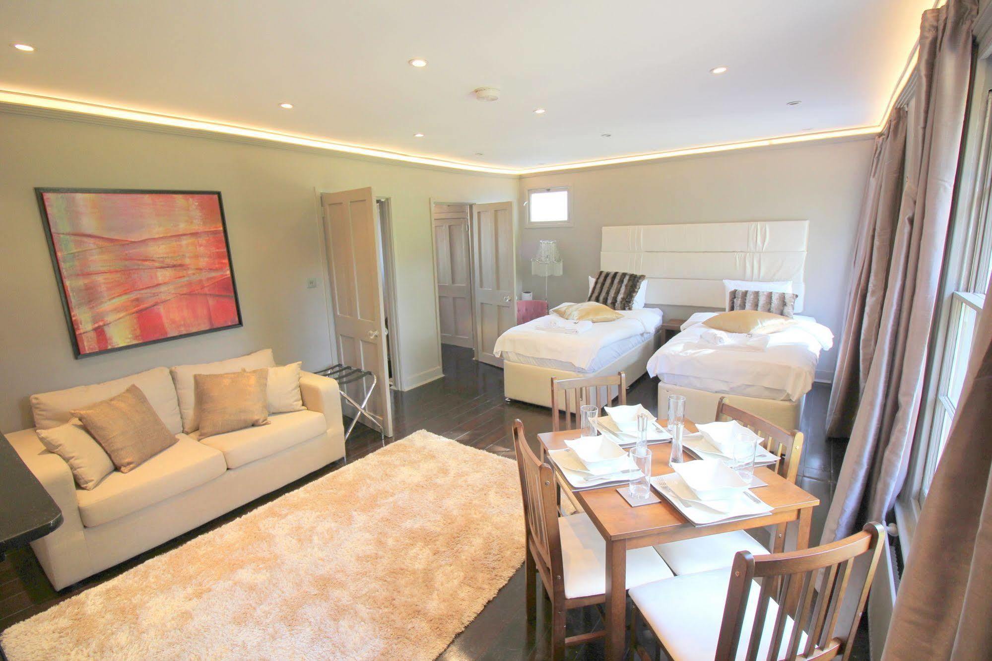 Cambridge City Apartments Экстерьер фото